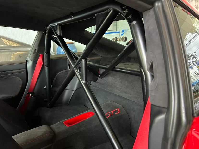 Foto do veículo PORSCHE 911 4.0 24V H6 GASOLINA GT3 PDK 2018 23.863 KM 1.599.000,00