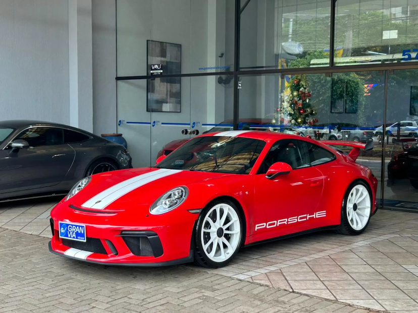 Foto do veículo PORSCHE 911 4.0 24V H6 GASOLINA GT3 PDK 2018 23.863 KM 1.599.000,00