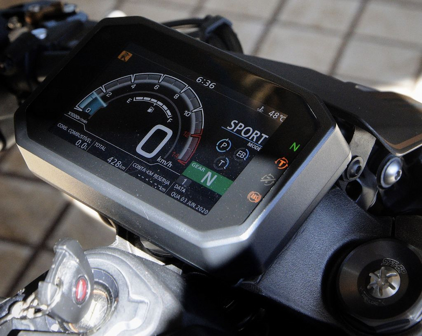 Foto do veículo HONDA CB 1000R  2022 428 KM 180.000,00