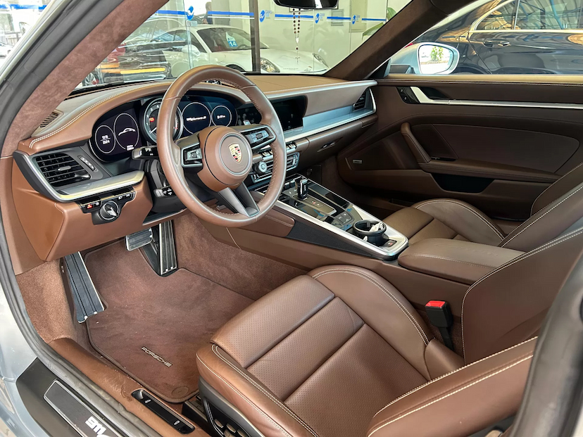 Foto do veículo PORSCHE 911 3.0 24V H6 GASOLINA CARRERA S PDK 2020 24.589 KM 748.000,00