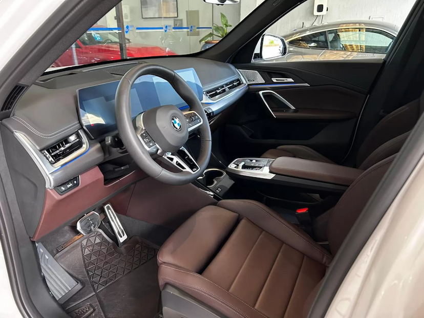 Foto do veículo BMW X1 2.0 16V TURBO GASOLINA SDRIVE20I M SPORT STEPTRONIC 2026 1.449 KM 348.000,00