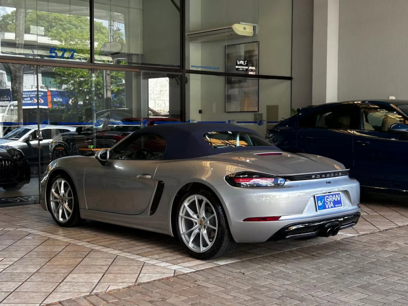 Foto do veículo PORSCHE 718 2.0 16V H4 GASOLINA BOXSTER PDK 2024 3.040 KM 558.000,00