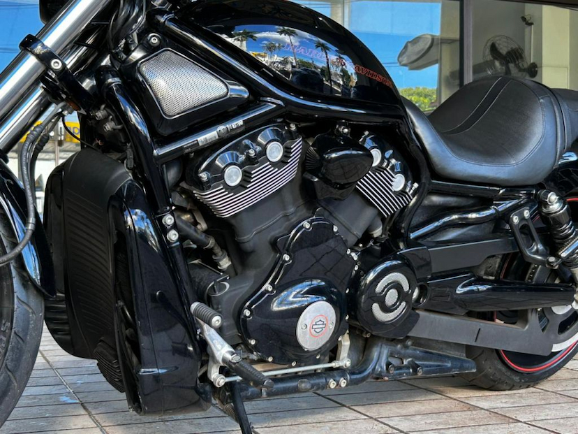 Foto do veículo HARLEY-DAVIDSON NIGHT ROD SPECIAL VRSCDX 2008 4.652 KM 45.000,00
