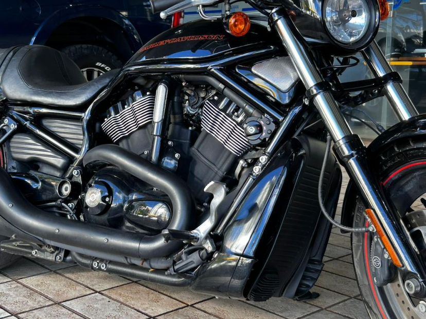 Foto do veículo HARLEY-DAVIDSON NIGHT ROD SPECIAL VRSCDX 2008 4.652 KM 45.000,00