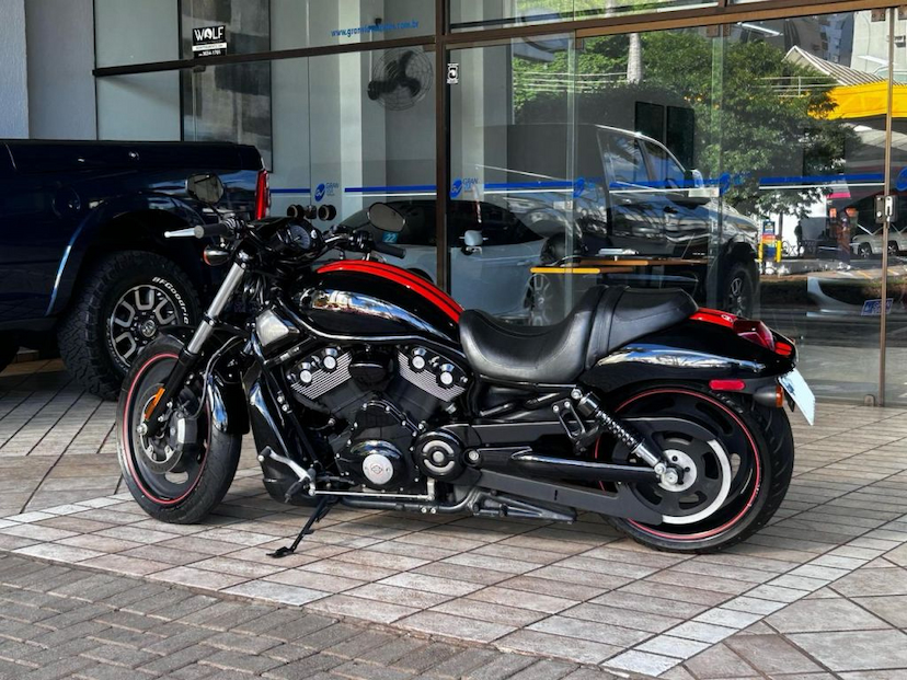 Foto do veículo HARLEY-DAVIDSON NIGHT ROD SPECIAL VRSCDX 2008 4.652 KM 45.000,00