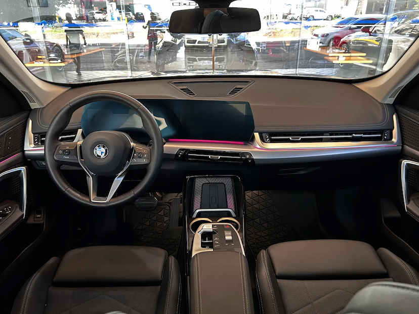Foto do veículo BMW X1 2.0 16V TURBO GASOLINA SDRIVE20I X-LINE STEPTRONIC 2023 23.990 KM 257.000,00