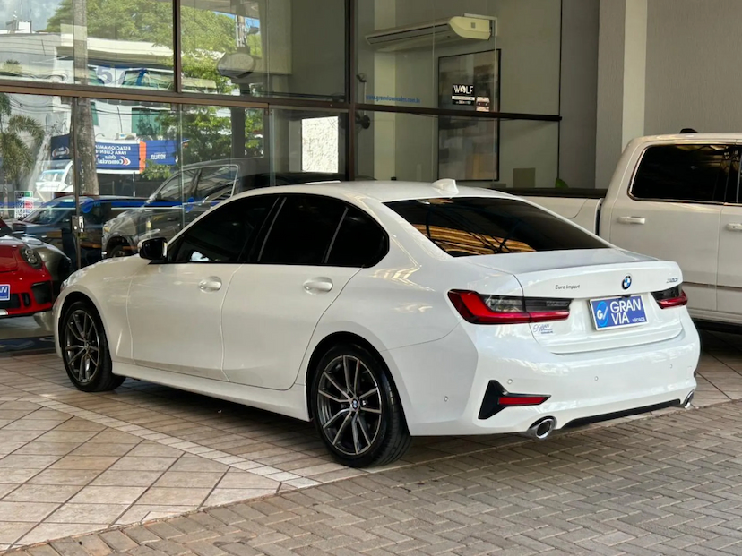 Foto do veículo BMW 320I 2.0 16V TURBO FLEX SPORT GP AUTOMÁTICO 2022 19.256 KM 228.900,00