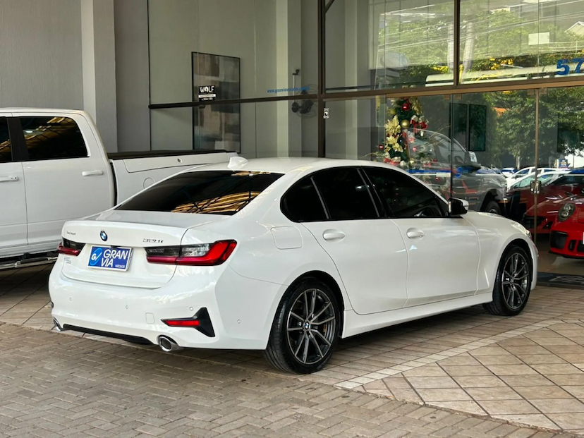 Foto do veículo BMW 320I 2.0 16V TURBO FLEX SPORT GP AUTOMÁTICO 2022 19.256 KM 228.900,00