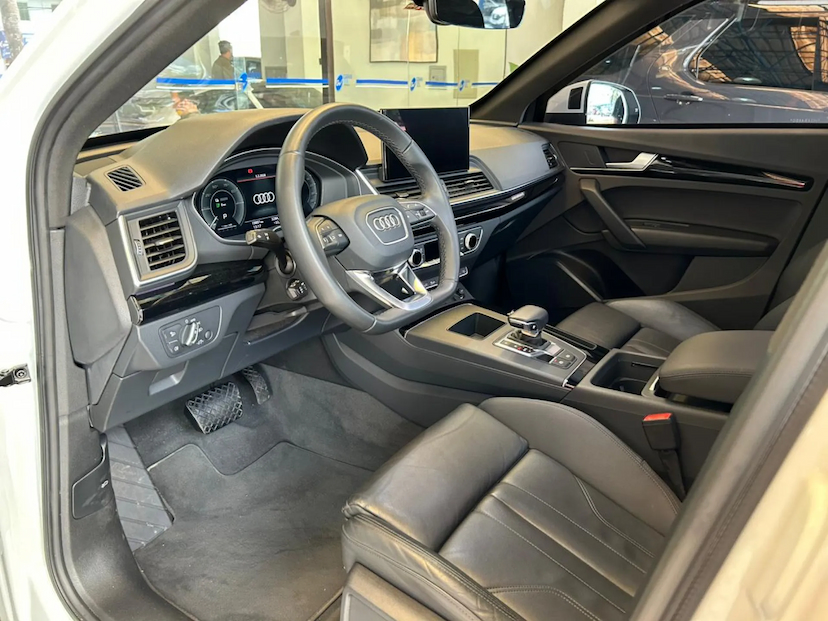 Foto do veículo AUDI Q5 2.0 55 TFSIE PHEV SPORTBACK PERFORMANCE QUATTRO S TRONIC 2022 19.891 KM 349.000,00