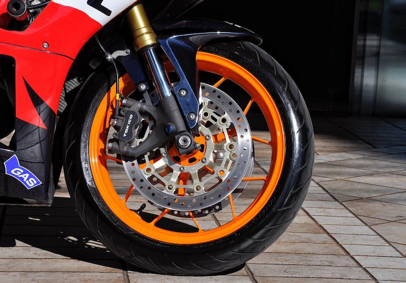 Foto do veículo HONDA CBR 600RR HRC REPSOL 2013 28.874 KM 58.900,00