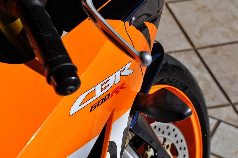 Foto do veículo HONDA CBR 600RR HRC REPSOL 2013 28.874 KM 58.900,00