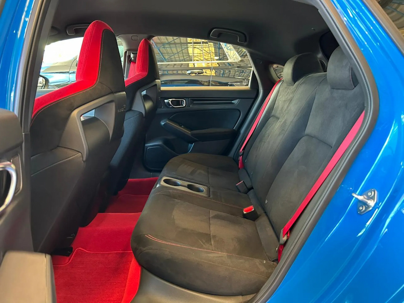 Foto do veículo HONDA CIVIC 2.0 DI VTEC TURBO GASOLINA TYPE R MANUAL 2024 4.988 KM 369.000,00