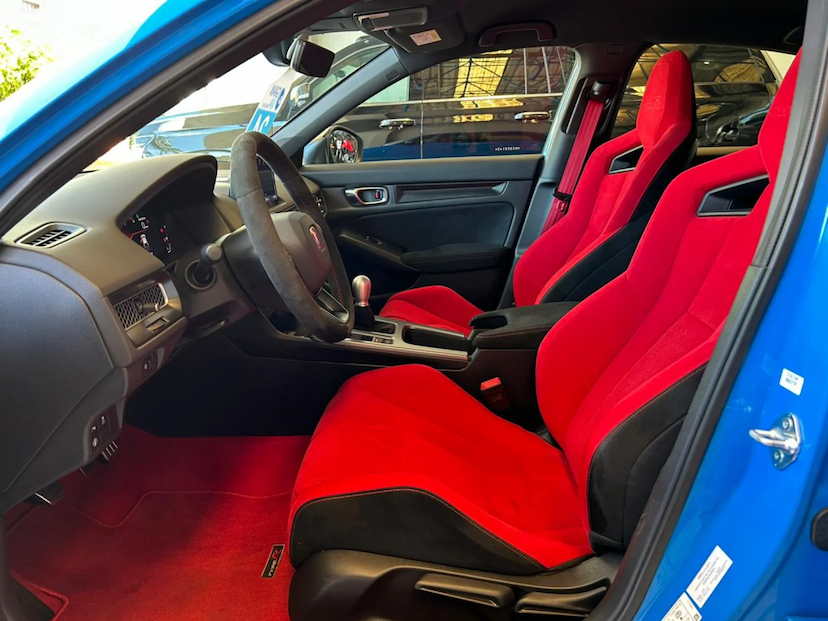 Foto do veículo HONDA CIVIC 2.0 DI VTEC TURBO GASOLINA TYPE R MANUAL 2024 4.988 KM 369.000,00