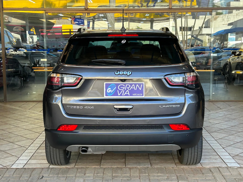 Foto do veículo JEEP COMPASS 2.0 TD350 TURBO DIESEL LIMITED AT9 2022 62.339 KM 136.900,00