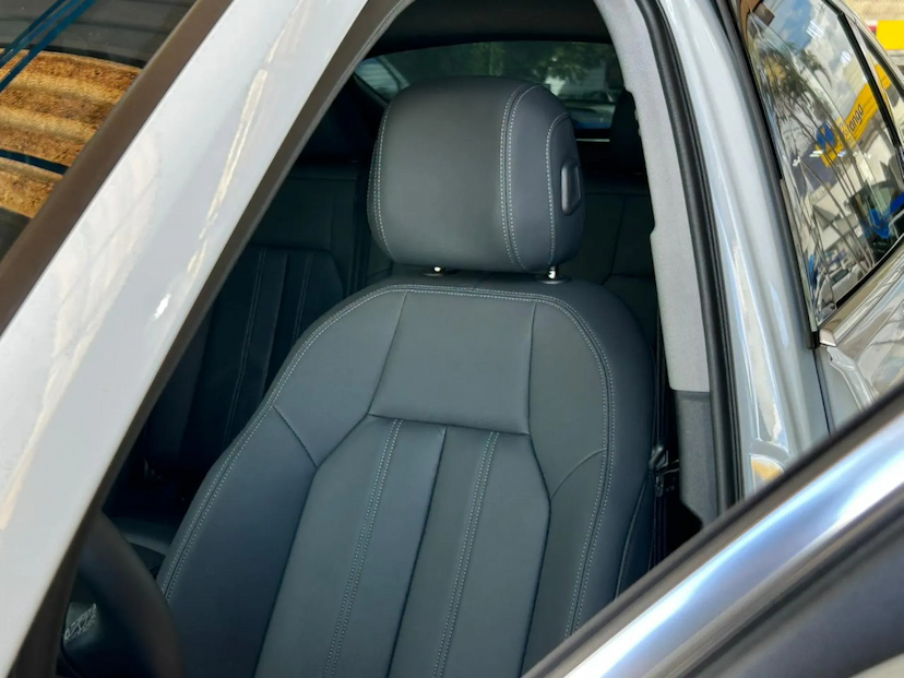 Foto do veículo AUDI Q5 2.0 TFSI GASOLINA SPORTBACK ADVANCED QUATTRO S TRONIC 2025 7.218 KM 376.000,00