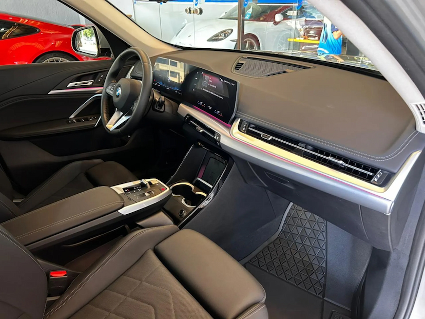 Foto do veículo BMW X1 2.0 16V TURBO GASOLINA SDRIVE20I X-LINE STEPTRONIC 2023 24.022 KM 254.000,00