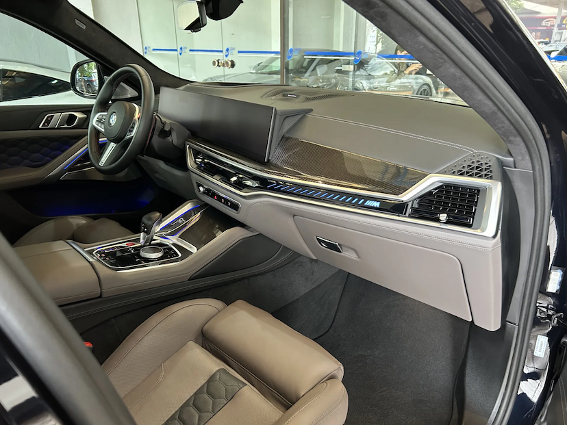 Foto do veículo BMW X6 4.4 V8 BITURBO GASOLINA M COMPETITION AUTOMÁTICO 2024 17.482 KM 889.900,00