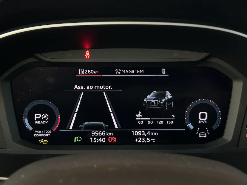 Foto do veículo AUDI Q3 2.0 40 TFSI GASOLINA PERFORMANCE QUATTRO TIPTRONIC 2025 9.566 KM 269.000,00