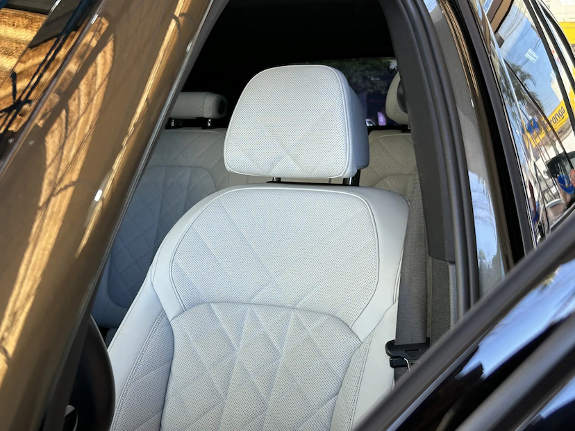 Foto do veículo BMW X5 3.0 I6 TURBO HÍBRIDO XDRIVE50E M SPORT AUTOMÁTICO 2024 24.045 KM 527.000,00