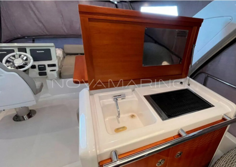 Foto do veículo AZIMUT  56   0 MILHAS 6.700.000,00