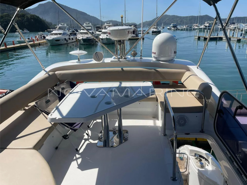 Foto do veículo AZIMUT  43   0 MILHAS 3.180.000,00