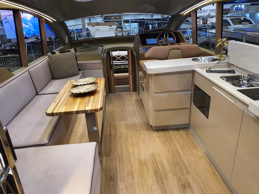 Foto do veículo TRITON YACHTS 52   0 MILHAS 5.427.000,00
