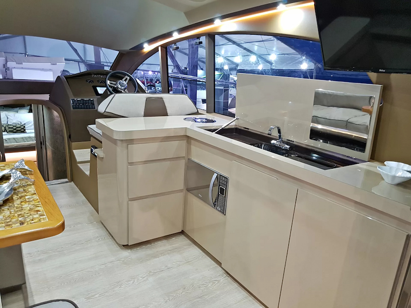 Foto do veículo TRITON YACHTS 52   0 MILHAS 5.427.000,00