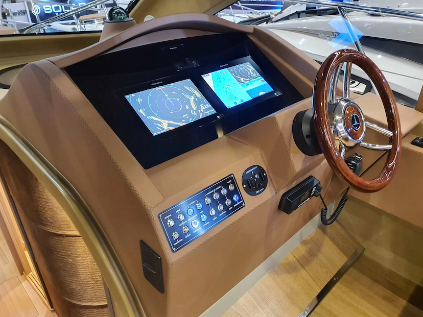 Foto do veículo TRITON YACHTS 52   0 MILHAS 5.427.000,00