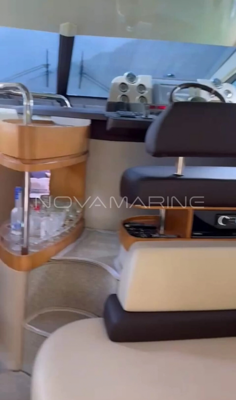 Foto do veículo AZIMUT  43   0 MILHAS 3.000.000,00
