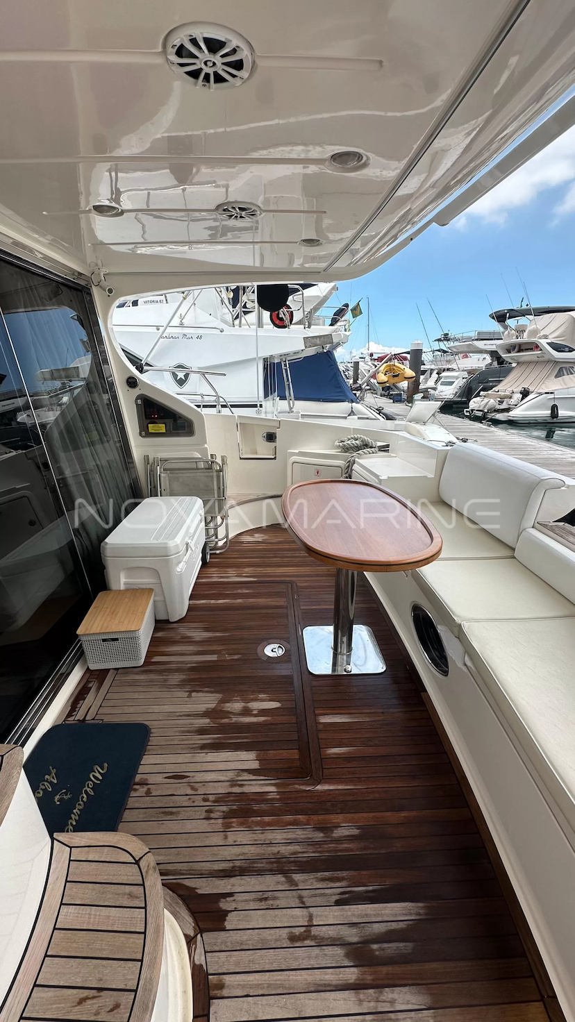 Foto do veículo AZIMUT  48   0 MILHAS 3.300.000,00