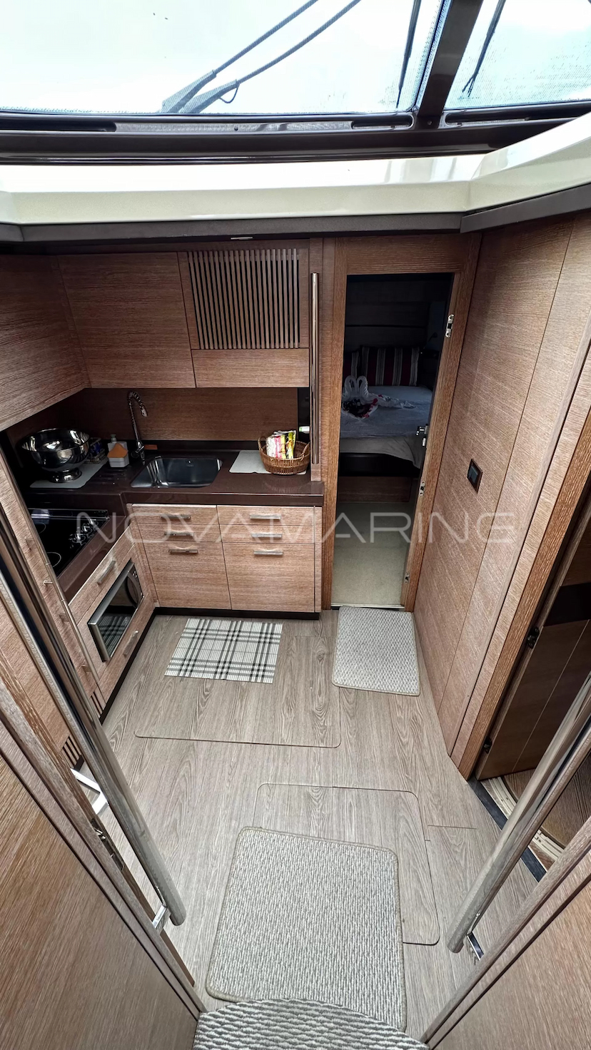 Foto do veículo AZIMUT  48   0 MILHAS 3.300.000,00