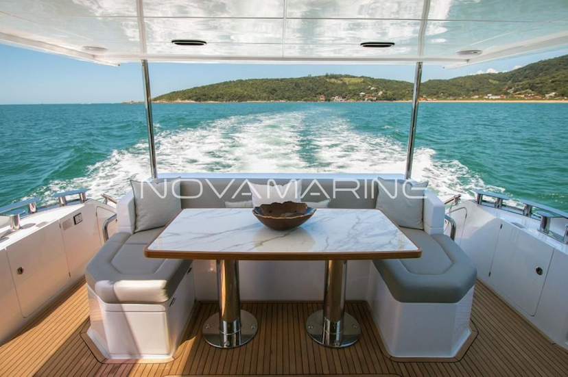 Foto do veículo AZIMUT  62   0 KM 15.500.000,00