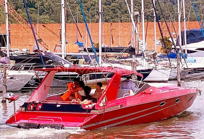 Foto do veículo MAGNUM  42   0 MILHAS 350.000,00