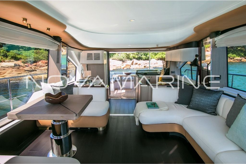 Foto do veículo AZIMUT  62   0 MILHAS 12.500.000,00