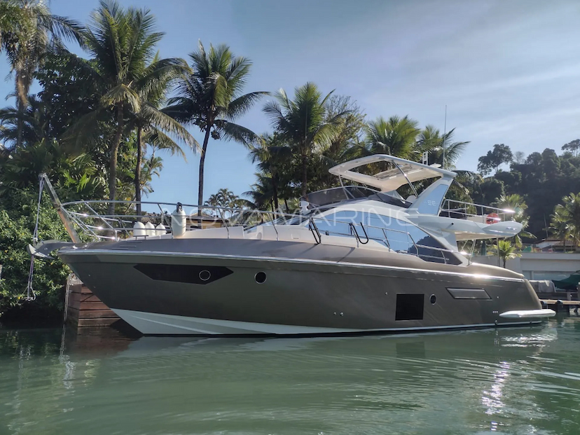 Foto do veículo AZIMUT  56   0 MILHAS 8.000.000,00