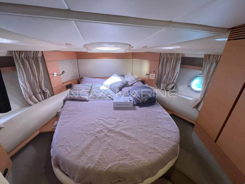 Foto do veículo AZIMUT  43   0 MILHAS 2.800.000,00