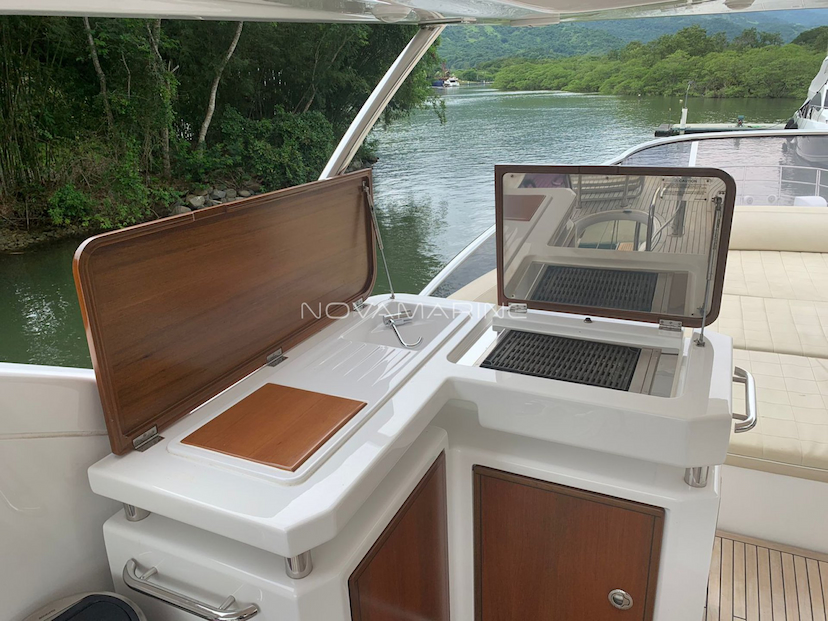 Foto do veículo AZIMUT  70   0 MILHAS 14.500.000,00