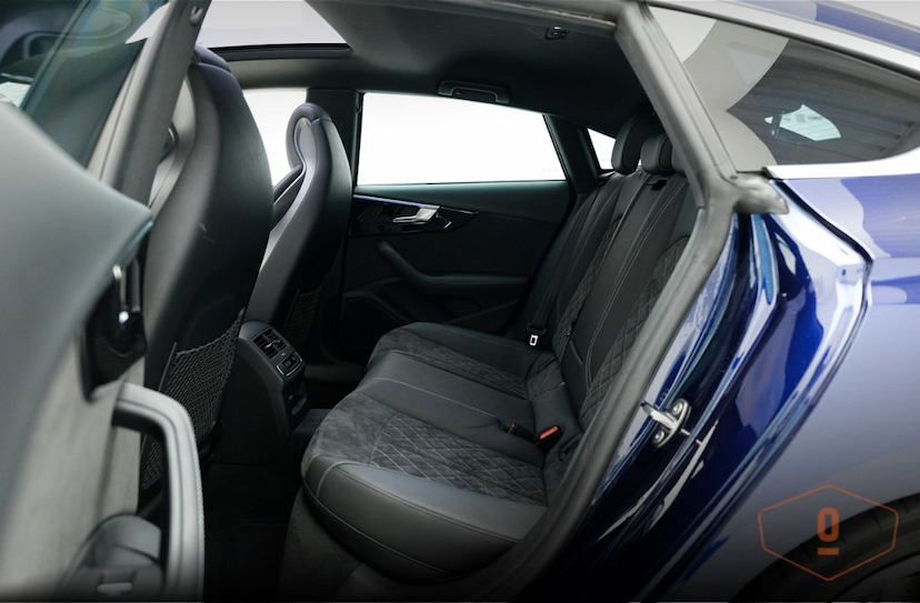 Foto do veículo AUDI RS 5 SPORTBACK 2021 6.674 KM 730.000,00