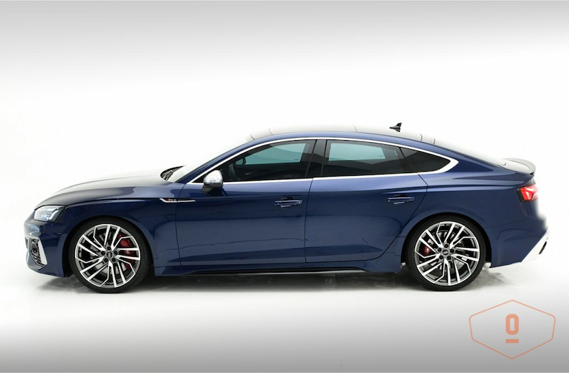 Foto do veículo AUDI RS 5 SPORTBACK 2021 6.674 KM 730.000,00