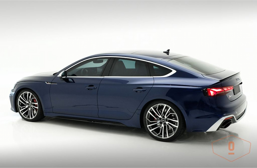 Foto do veículo AUDI RS 5 SPORTBACK 2021 6.674 KM 730.000,00