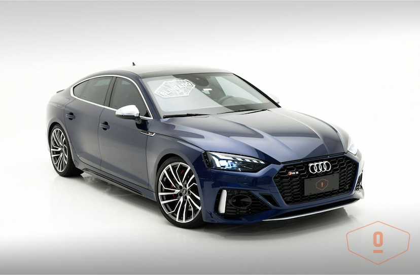 Foto do veículo AUDI RS 5 SPORTBACK 2021 6.674 KM 730.000,00