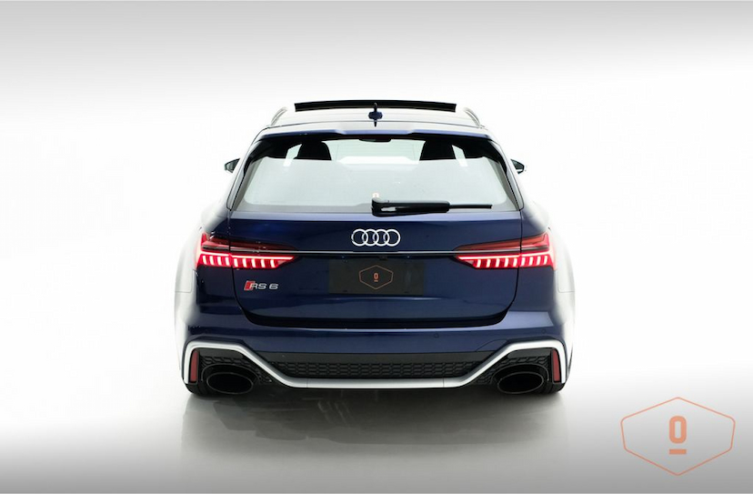 Foto do veículo AUDI RS 6 AVANT 2021 5.498 KM 1.270.000,00