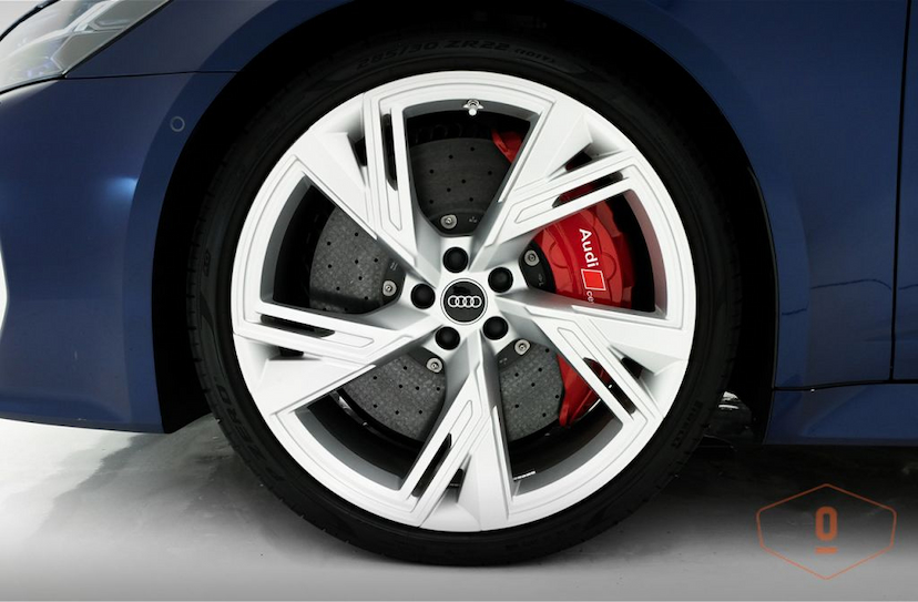 Foto do veículo AUDI RS 6 AVANT 2021 5.498 KM 1.270.000,00