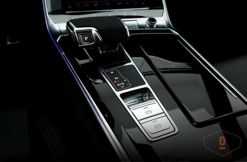 Foto do veículo AUDI RS 6 AVANT 2021 583 KM 1.300.000,00