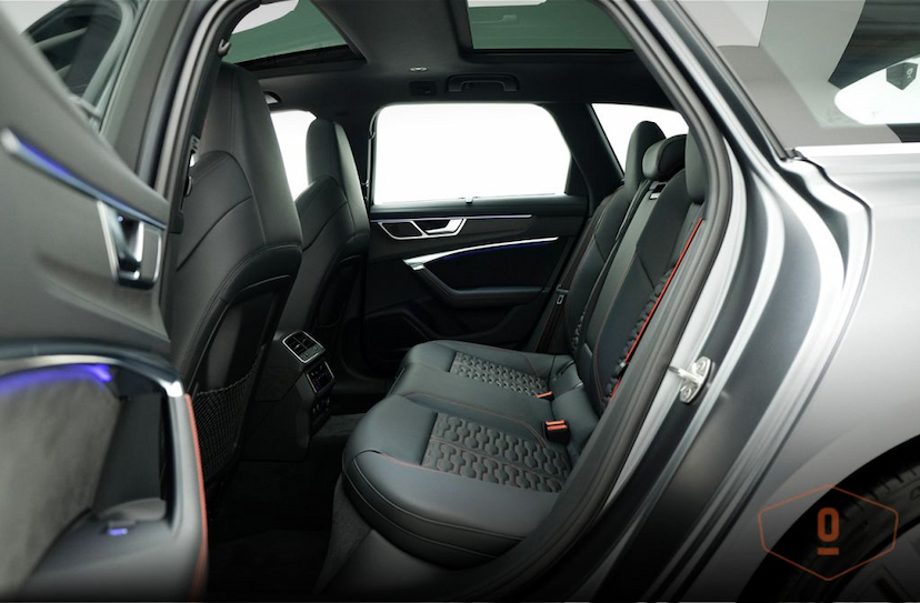 Foto do veículo AUDI RS 6 AVANT 2021 583 KM 1.300.000,00