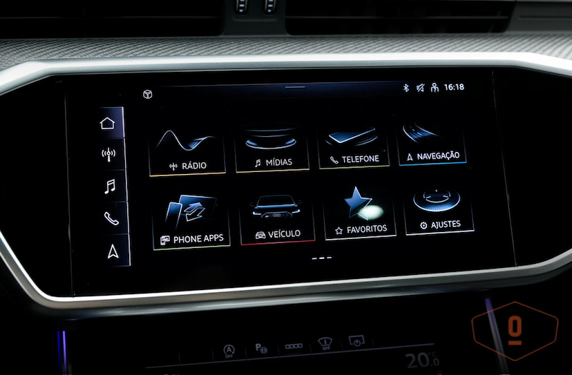 Foto do veículo AUDI RS 6 AVANT 2021 583 KM 1.300.000,00