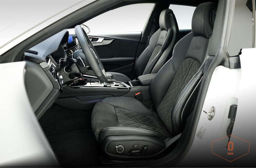 Foto do veículo AUDI RS 5 SPORTBACK 2021 17.132 KM 690.000,00