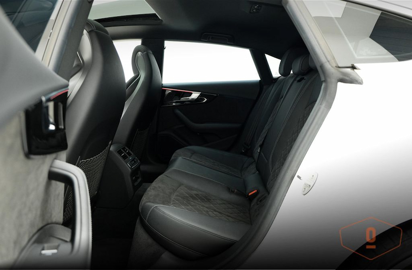 Foto do veículo AUDI RS 5 SPORTBACK 2021 17.132 KM 690.000,00