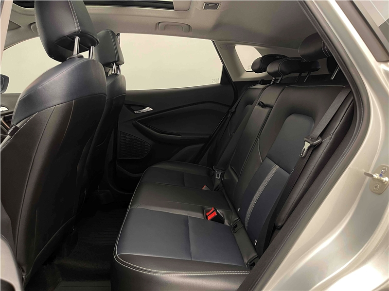 Foto do veículo CHEVROLET TRACKER 1.2 TURBO FLEX PREMIER AUTOMÁTICO 2021 34.984 KM 119.900,00