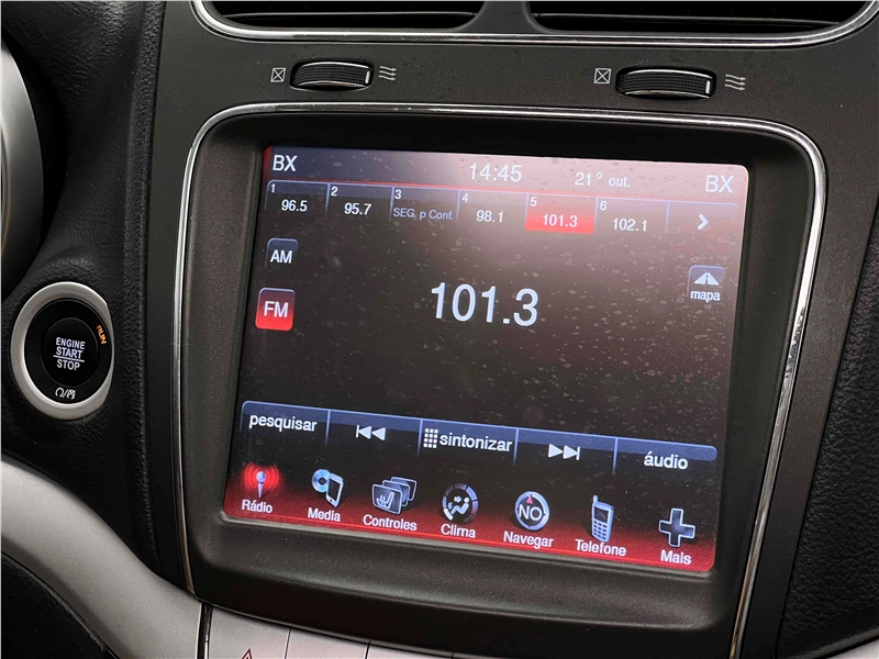 Foto do veículo DODGE JOURNEY 3.6 RT V6 GASOLINA 4P AUTOMÁTICO 2018 57.772 KM 95.900,00